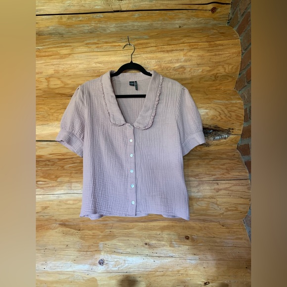 Collared Top - Picture 1 of 4